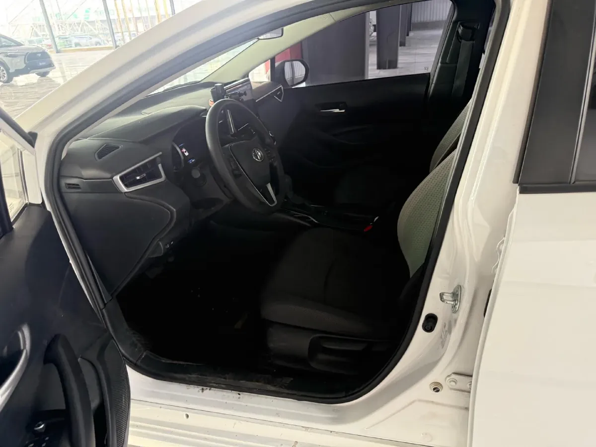 2021 Toyota Corolla 1.5L 121HP L3 CVT,autocango,china used car exporter,china ev exporter,chinese used car exporter,chinese used ev exporter