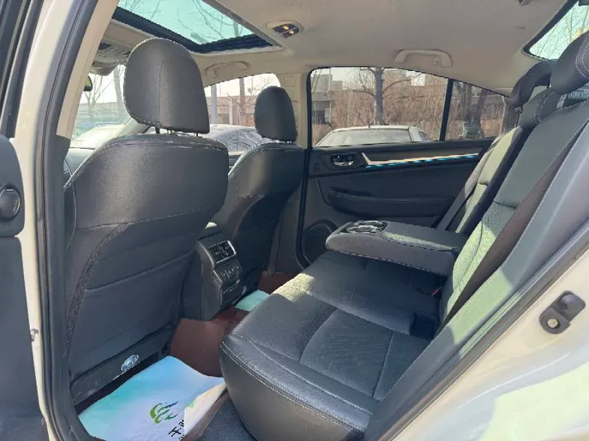 2020 Subaru Legacy 2.5L 175HP H4 CVT,autocango,china used car exporter,china ev exporter,chinese used car exporter,chinese used ev exporter