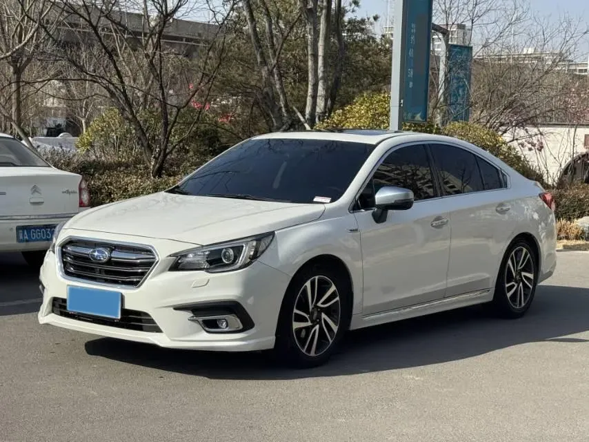 2020 Subaru Legacy 2.5L 175HP H4 CVT,autocango,china used car exporter,china ev exporter,chinese used car exporter,chinese used ev exporter