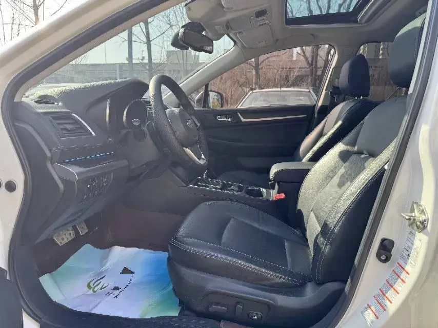 2020 Subaru Legacy 2.5L 175HP H4 CVT,autocango,china used car exporter,china ev exporter,chinese used car exporter,chinese used ev exporter