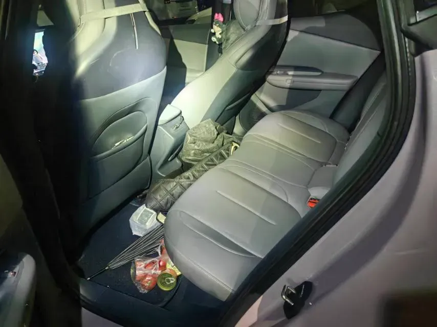 2025 Dongfeng Z9 2.0T 258HP L4 8AT,autocango,china used car exporter,china ev exporter,chinese used car exporter,chinese used ev exporter