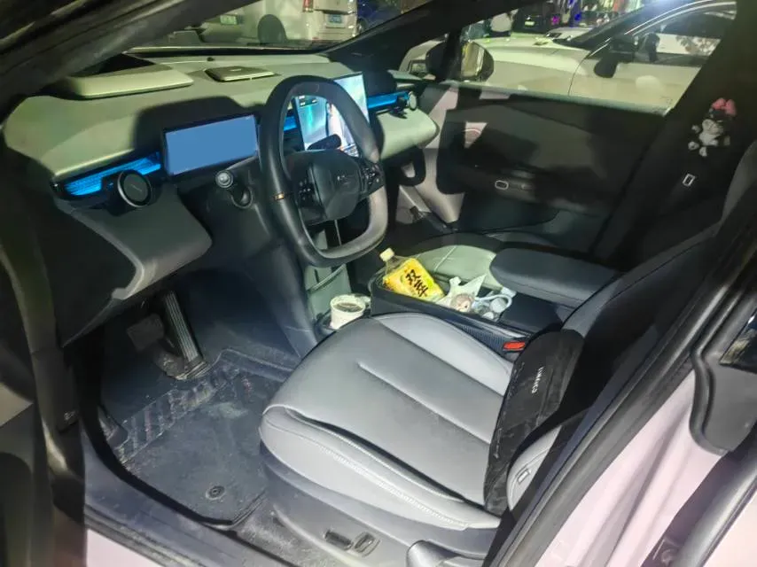 2025 Dongfeng Z9 2.0T 258HP L4 8AT,autocango,china used car exporter,china ev exporter,chinese used car exporter,chinese used ev exporter