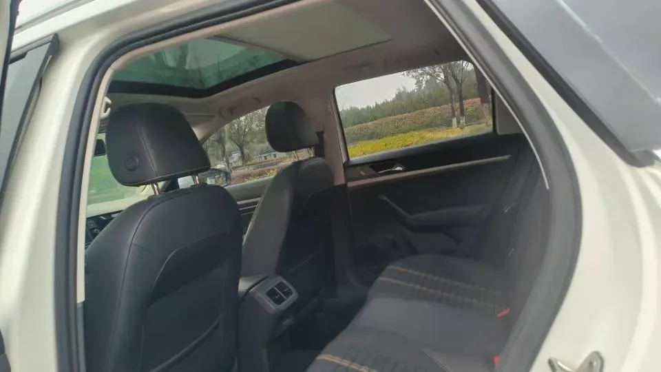 2018 Volkswagen Golf 1.4T 131HP L4 7DCT,autocango,china used car exporter,china ev exporter,chinese used car exporter,chinese used ev exporter