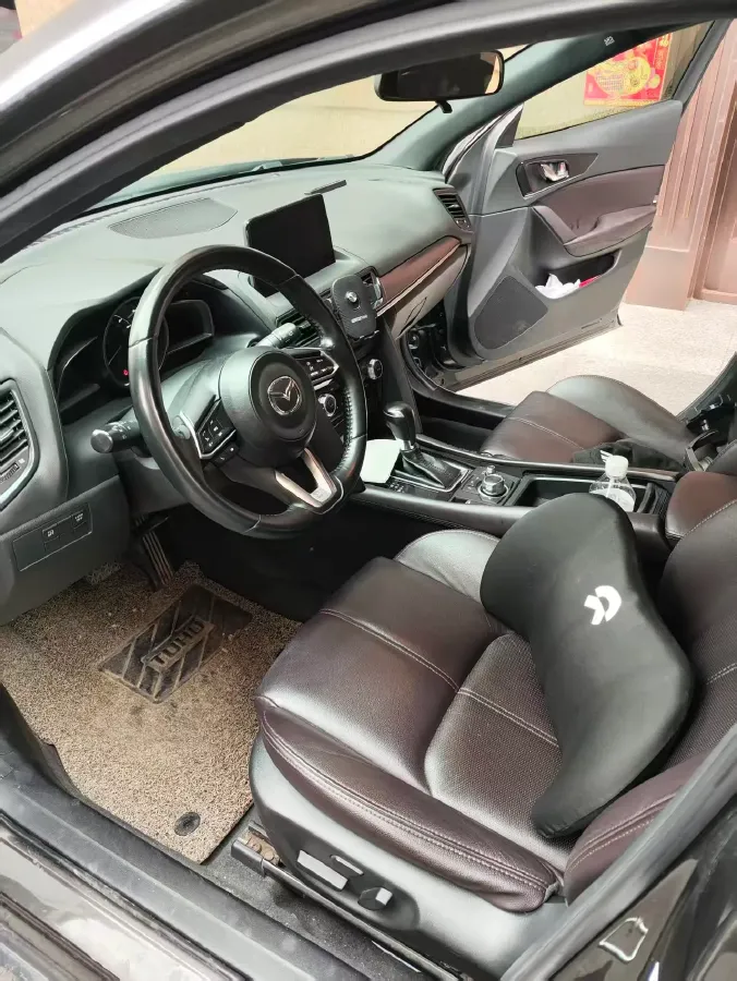 2020 Mazda CX-4 2.5L 192HP L4 6AT,autocango,china used car exporter,china ev exporter,chinese used car exporter,chinese used ev exporter