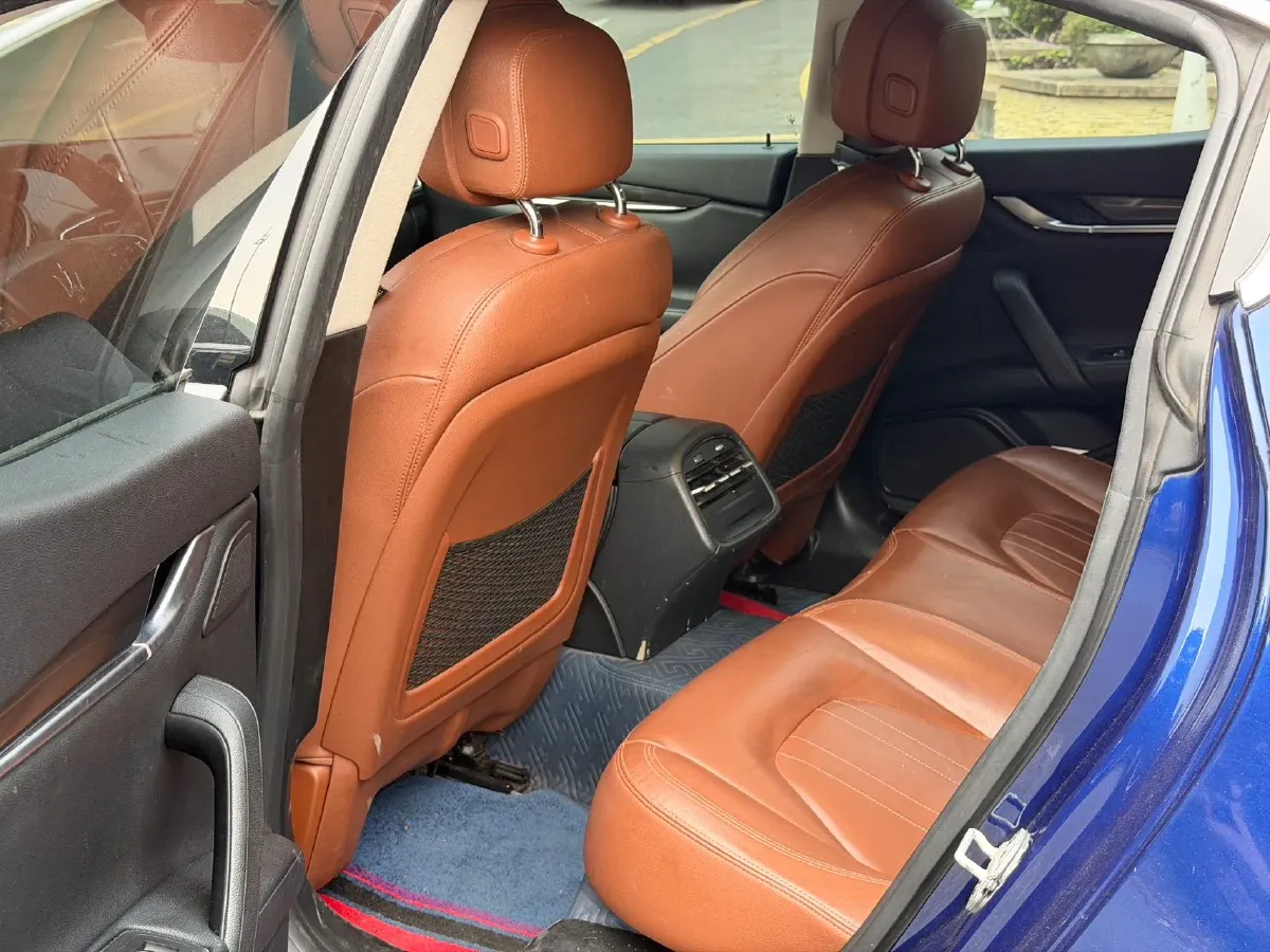 2018 Maserati Ghibli 3.0T 350HP V6 8AT,autocango,china used car exporter,china ev exporter,chinese used car exporter,chinese used ev exporter