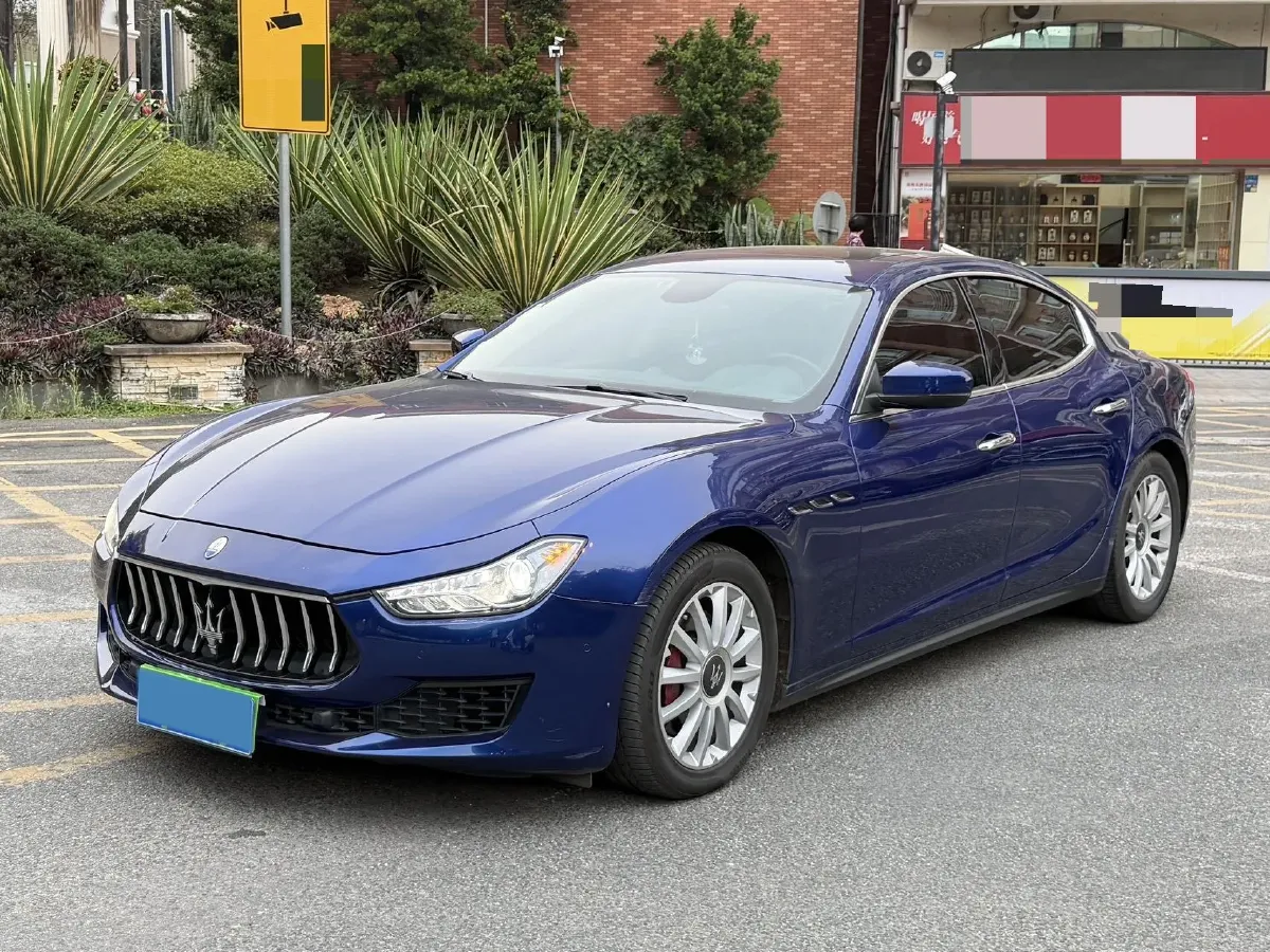 2018 Maserati Ghibli 3.0T 350HP V6 8AT,autocango,china used car exporter,china ev exporter,chinese used car exporter,chinese used ev exporter