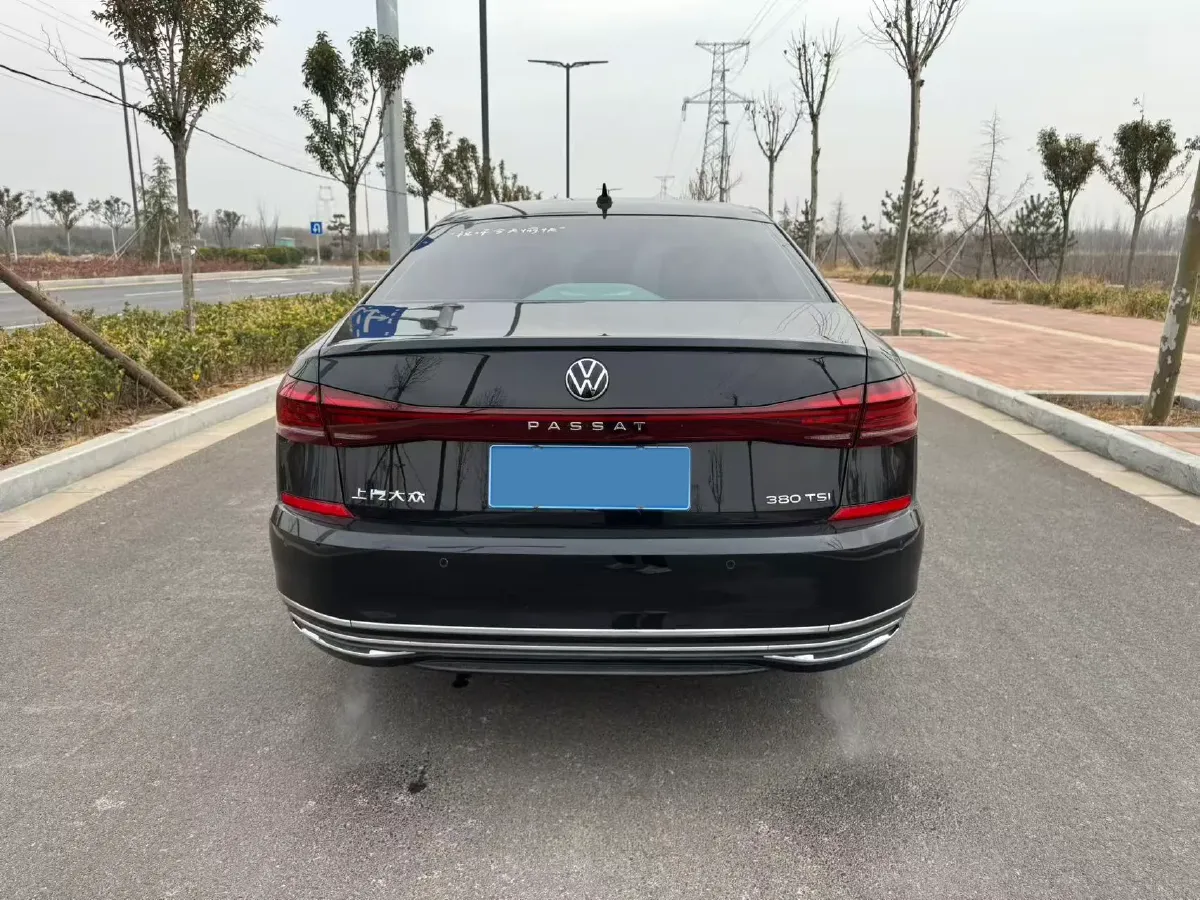 2023 Volkswagen Passat 2.0T 186HP L4 7DCT,autocango,china used car exporter,china ev exporter,chinese used car exporter,chinese used ev exporter