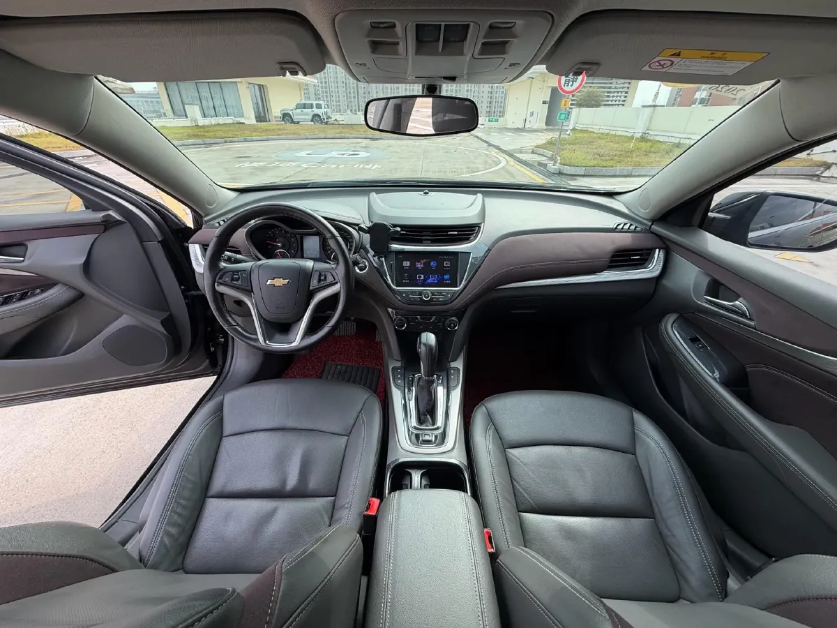 2018 Chevrolet Malibu 1.5T 170HP L4 6AT,autocango,china used car exporter,china ev exporter,chinese used car exporter,chinese used ev exporter