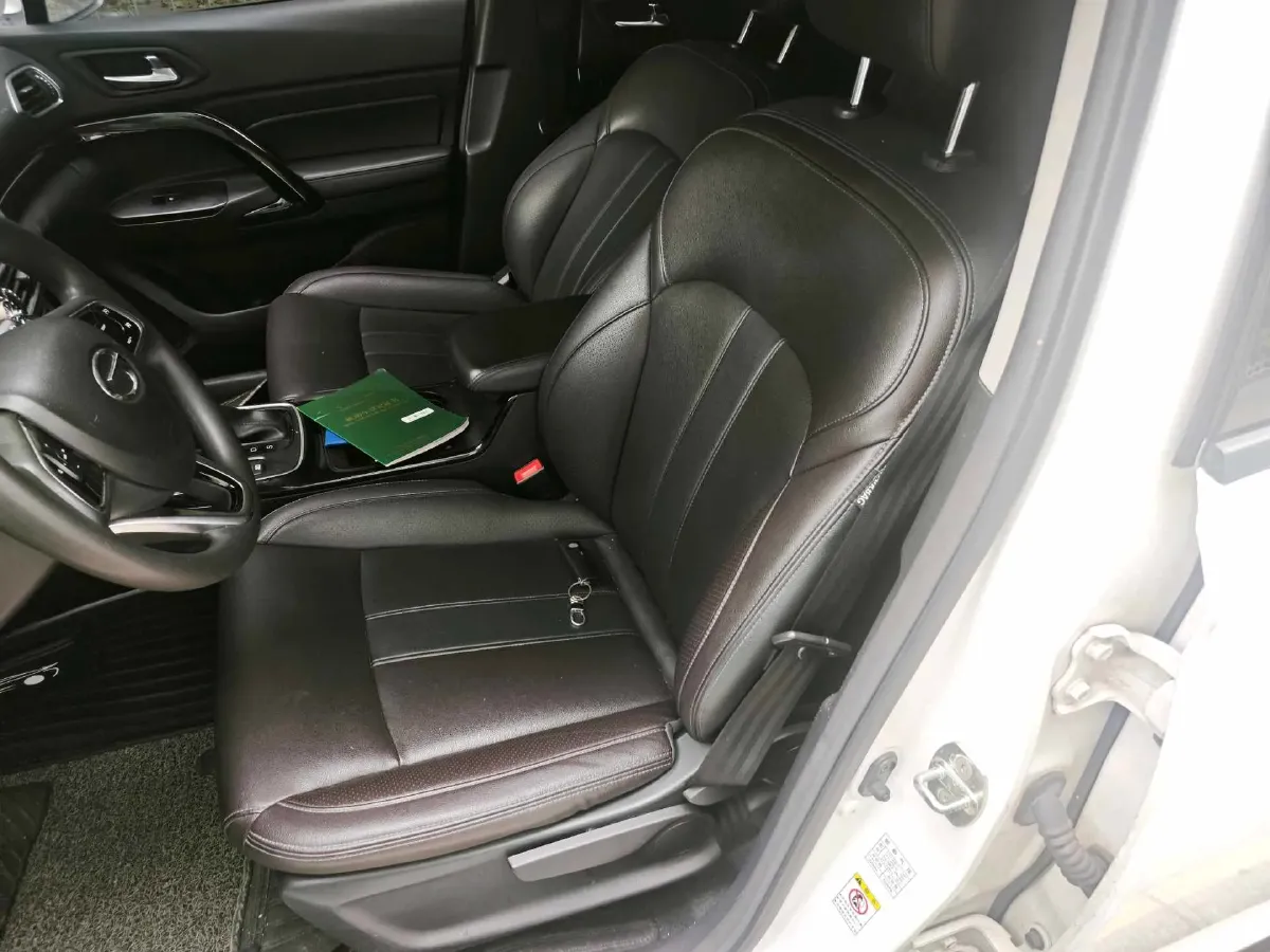 2019 GAC Trumpchi GS4 1.5T 169HP L4 6AT,autocango,china used car exporter,china ev exporter,chinese used car exporter,chinese used ev exporter