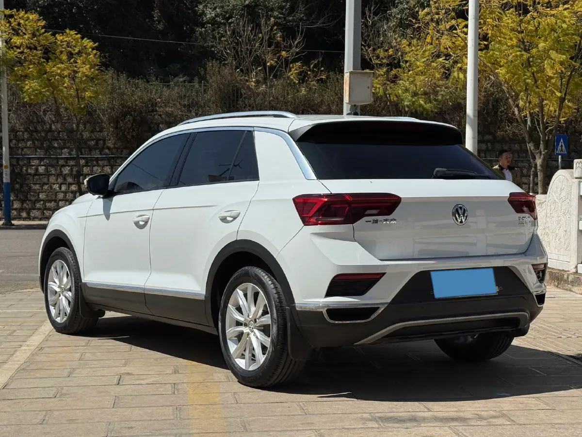 2019 Volkswagen T-Roc 1.4T 150HP L4 7DCT,autocango,china used car exporter,china ev exporter,chinese used car exporter,chinese used ev exporter