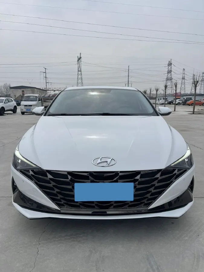2021 Hyundai Elantra 1.5L 115HP L4 CVT,autocango,china used car exporter,china ev exporter,chinese used car exporter,chinese used ev exporter