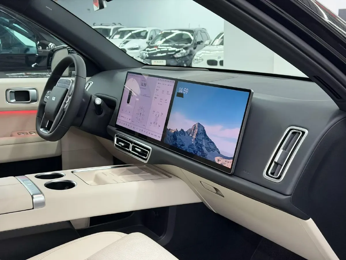 2025 Li L6 Range Extended 154HP L4 REEV,autocango,china used car exporter,china ev exporter,chinese used car exporter,chinese used ev exporter