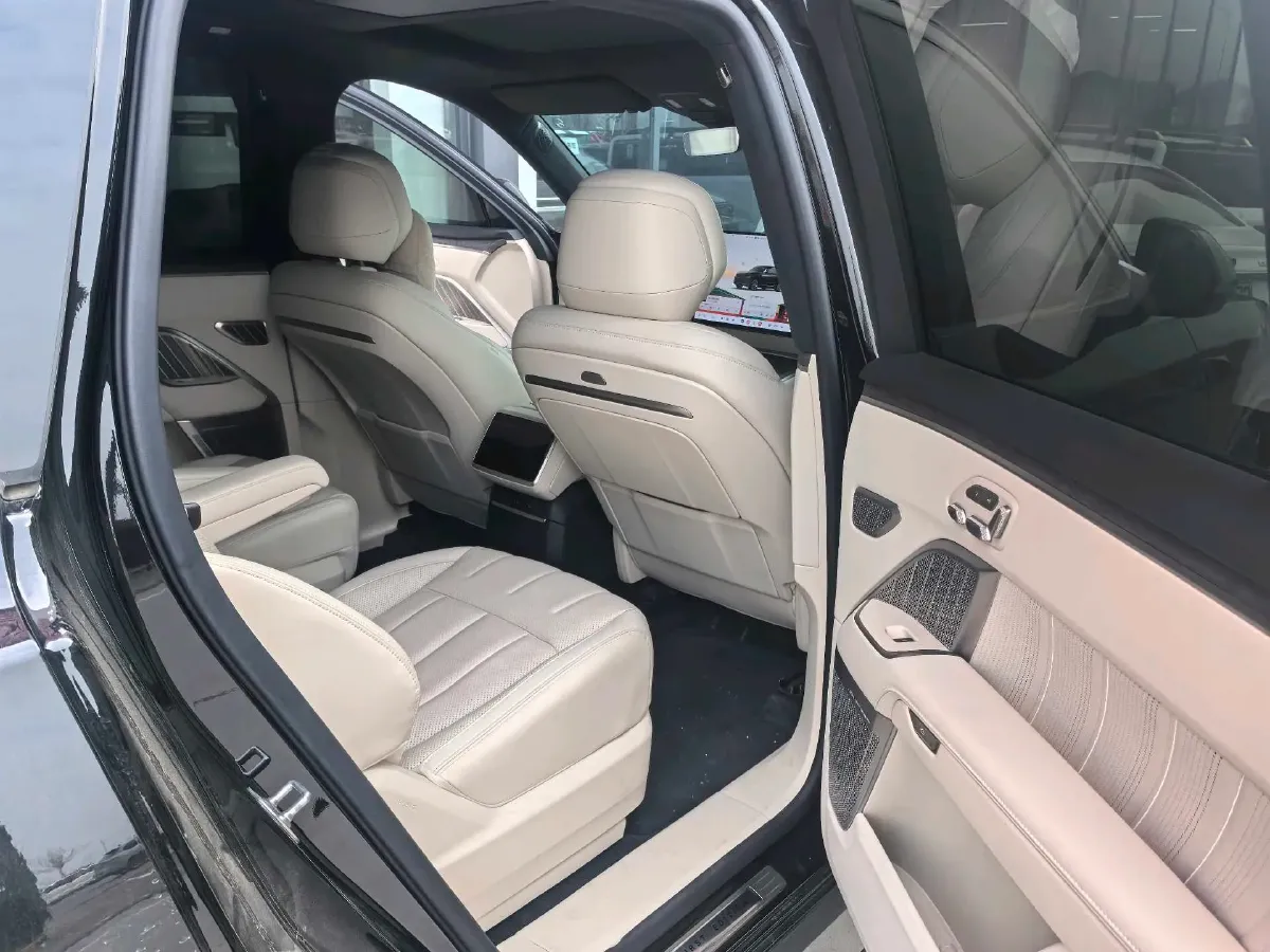 2025 ONVO L90 BEV,autocango,china used car exporter,china ev exporter,chinese used car exporter,chinese used ev exporter