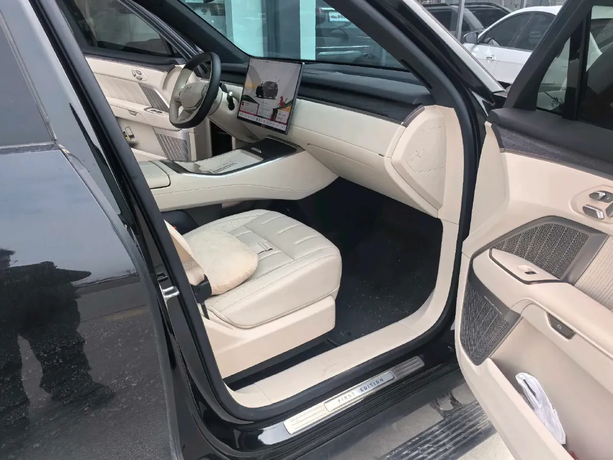 2025 ONVO L90 BEV,autocango,china used car exporter,china ev exporter,chinese used car exporter,chinese used ev exporter