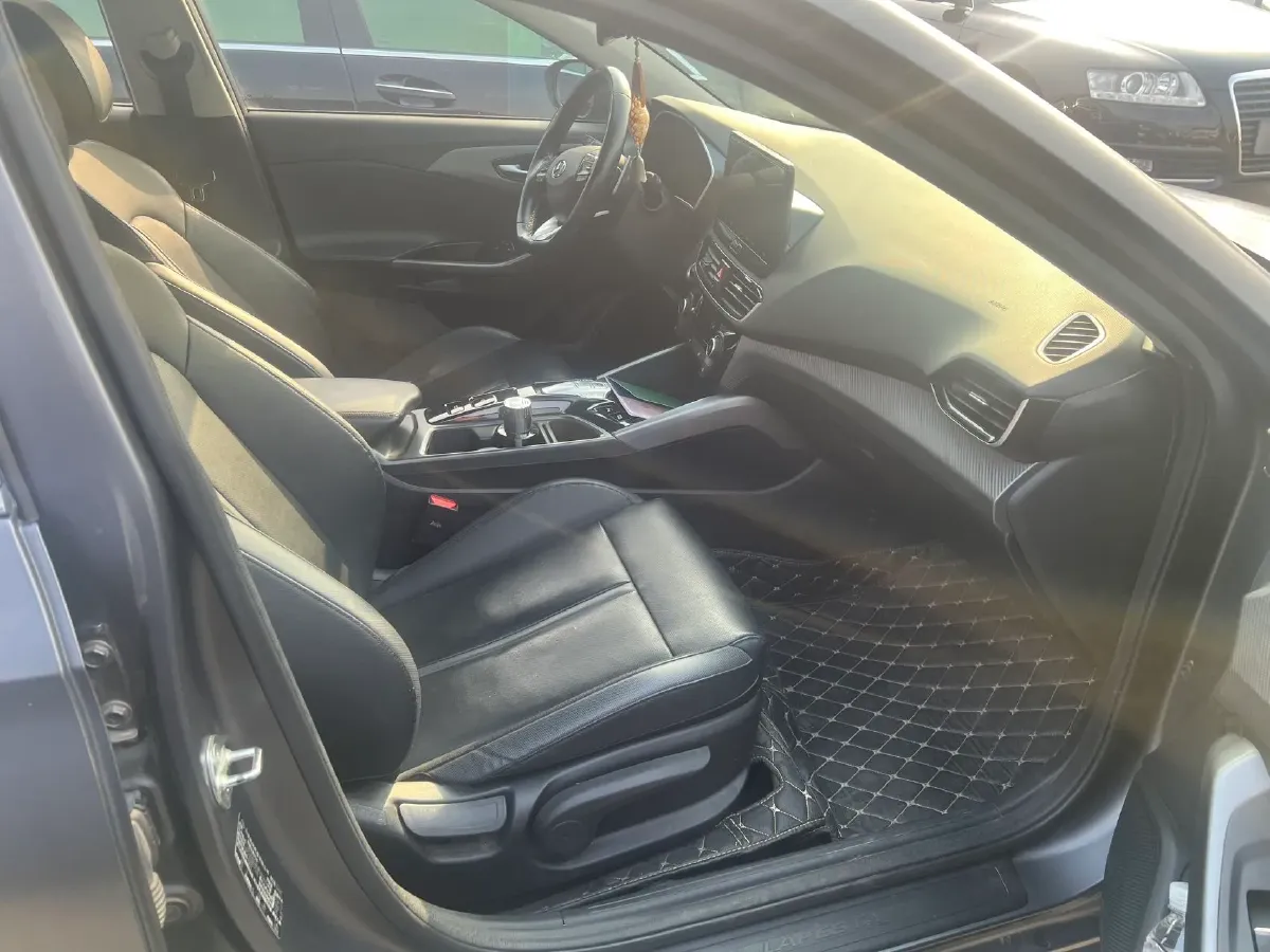 2020 Hyundai La Festa BEV 56.5KWH,autocango,china used car exporter,china ev exporter,chinese used car exporter,chinese used ev exporter