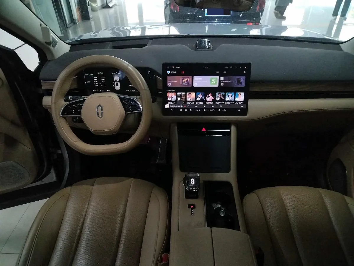 2024 Ford Transit 2.0T 143HP L4 9AT,autocango,china used car exporter,china ev exporter,chinese used car exporter,chinese used ev exporter