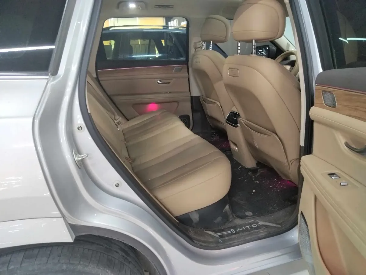 2024 Ford Transit 2.0T 143HP L4 9AT,autocango,china used car exporter,china ev exporter,chinese used car exporter,chinese used ev exporter