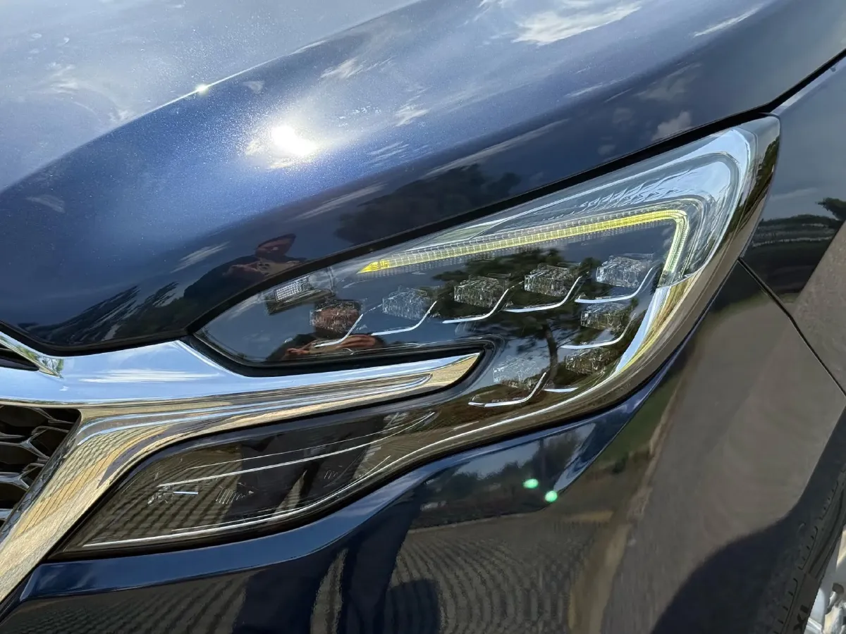 2020 Buick GL8 2.0T 237HP L4 9AT,autocango,china used car exporter,china ev exporter,chinese used car exporter,chinese used ev exporter