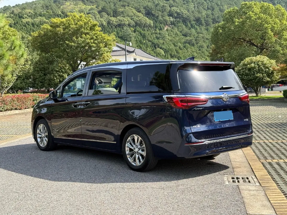 2020 Buick GL8 2.0T 237HP L4 9AT,autocango,china used car exporter,china ev exporter,chinese used car exporter,chinese used ev exporter