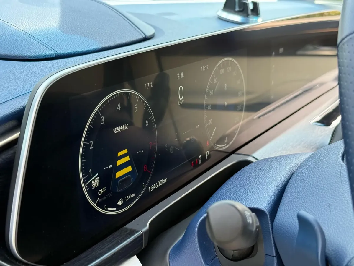 2020 Buick GL8 2.0T 237HP L4 9AT,autocango,china used car exporter,china ev exporter,chinese used car exporter,chinese used ev exporter