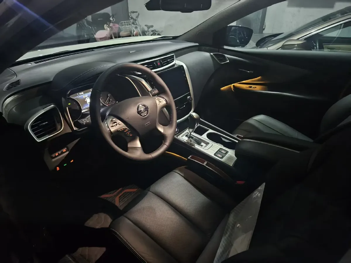 2021 Nissan Murano 2.5L 186HP L4 CVT,autocango,china used car exporter,china ev exporter,chinese used car exporter,chinese used ev exporter