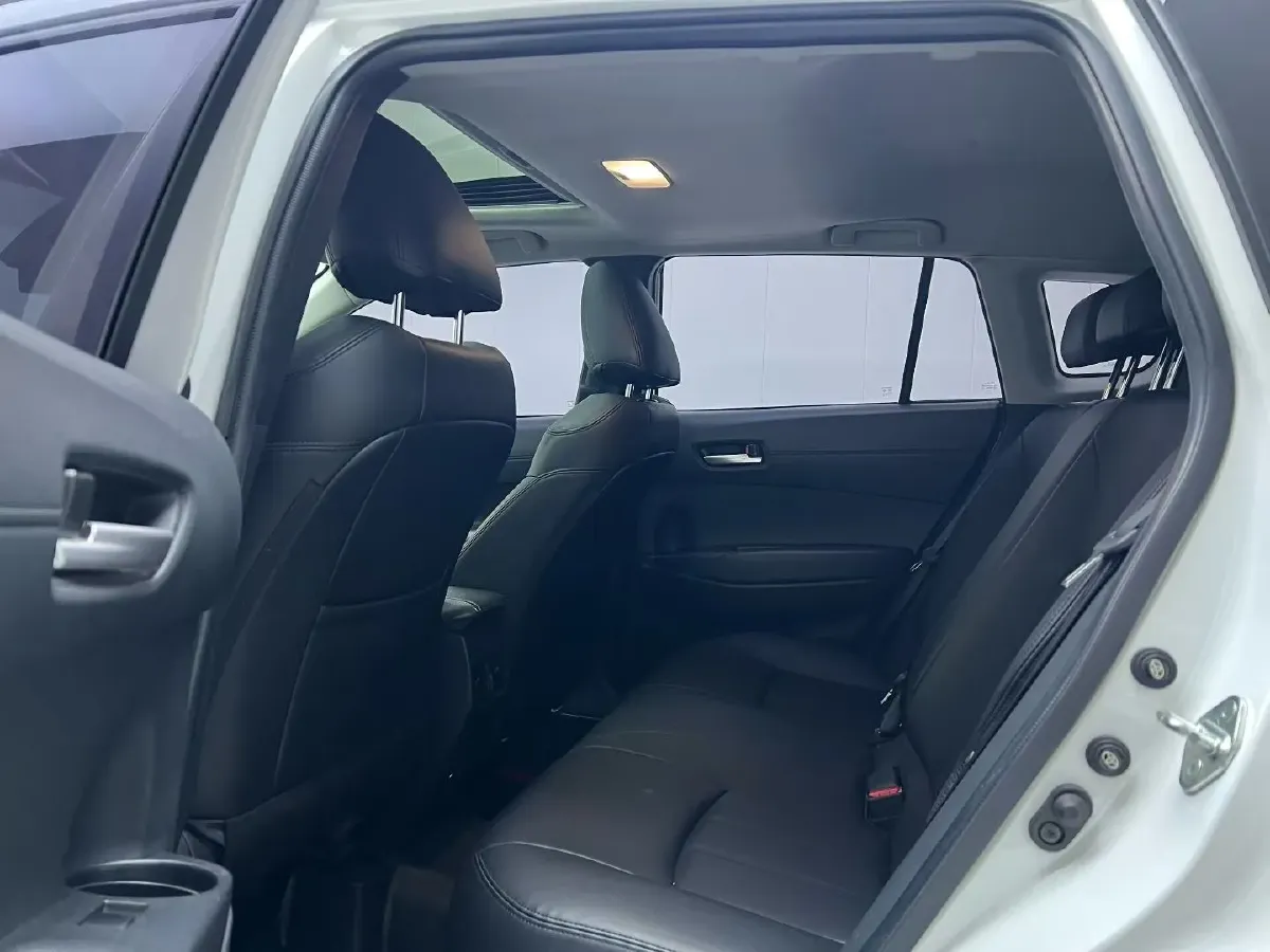 2022 Toyota Corolla Cross 2.0L 171HP L4 CVT,autocango,china used car exporter,china ev exporter,chinese used car exporter,chinese used ev exporter