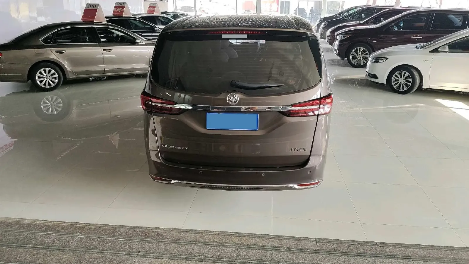 2021 Buick GL8 2.0T 237HP L4 9AT,autocango,china used car exporter,china ev exporter,chinese used car exporter,chinese used ev exporter