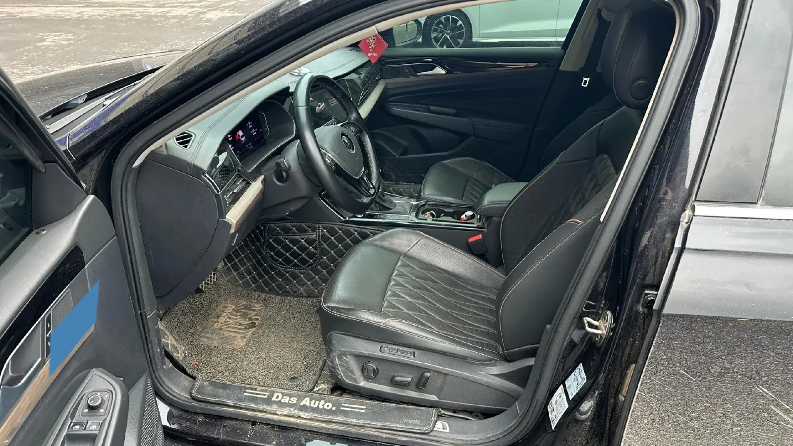 2020 Volkswagen Passat 2.0T 186HP L4 7DCT,autocango,china used car exporter,china ev exporter,chinese used car exporter,chinese used ev exporter