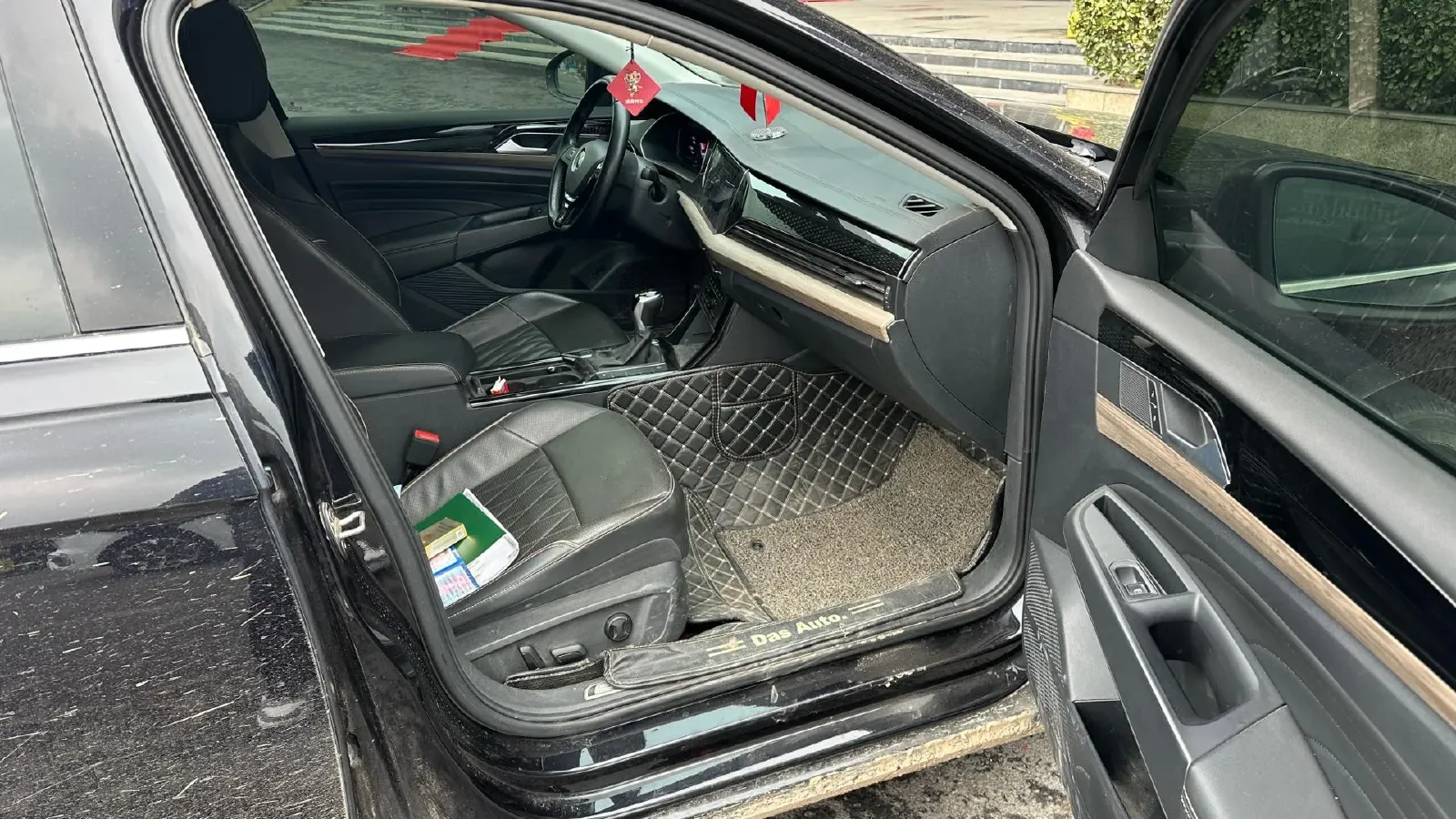 2020 Volkswagen Passat 2.0T 186HP L4 7DCT,autocango,china used car exporter,china ev exporter,chinese used car exporter,chinese used ev exporter