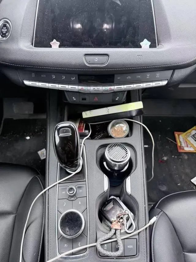 2020 Cadillac XT4 2.0T 241HP L4 9AT,autocango,china used car exporter,china ev exporter,chinese used car exporter,chinese used ev exporter