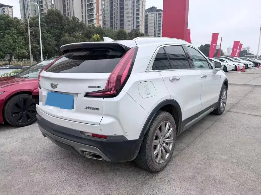 2020 Cadillac XT4 2.0T 241HP L4 9AT,autocango,china used car exporter,china ev exporter,chinese used car exporter,chinese used ev exporter