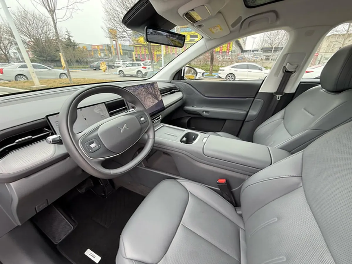 2025 Xpeng G6 BEV 68.5KWH,autocango,china used car exporter,china ev exporter,chinese used car exporter,chinese used ev exporter