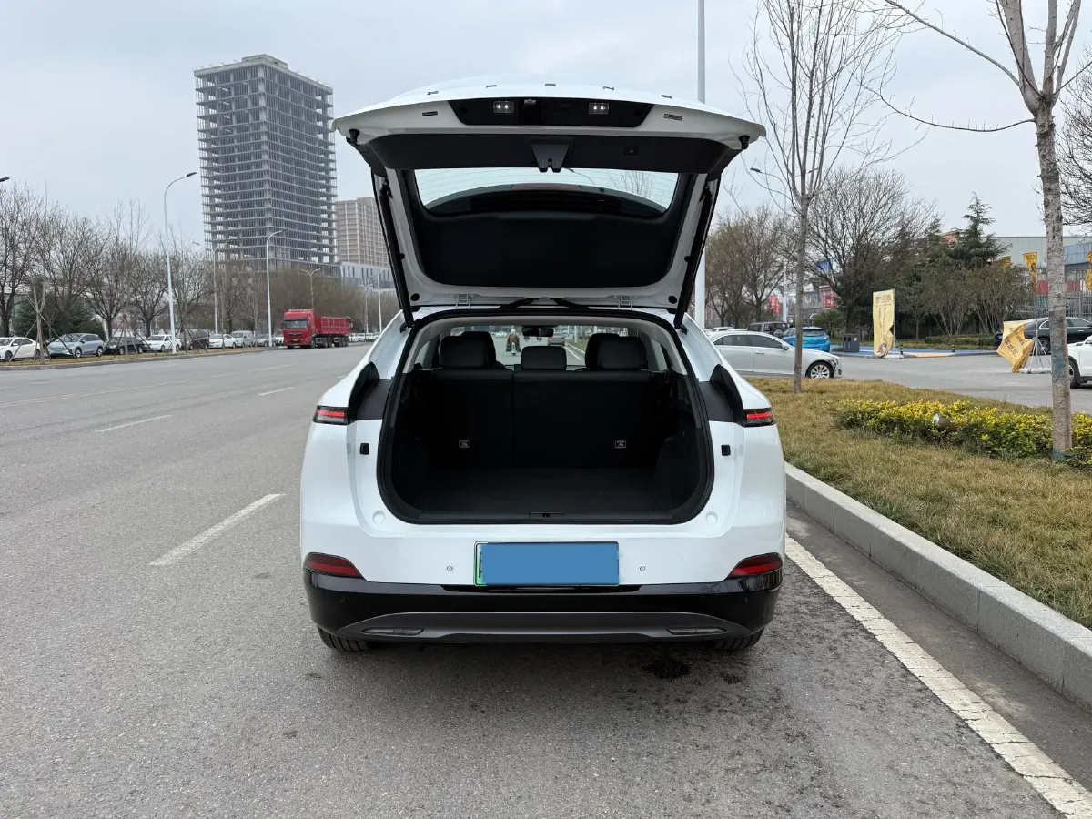 2025 Xpeng G6 BEV 68.5KWH,autocango,china used car exporter,china ev exporter,chinese used car exporter,chinese used ev exporter