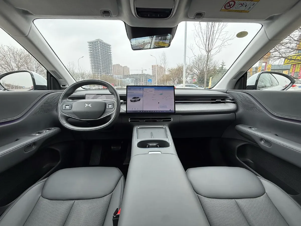 2025 Xpeng G6 BEV 68.5KWH,autocango,china used car exporter,china ev exporter,chinese used car exporter,chinese used ev exporter