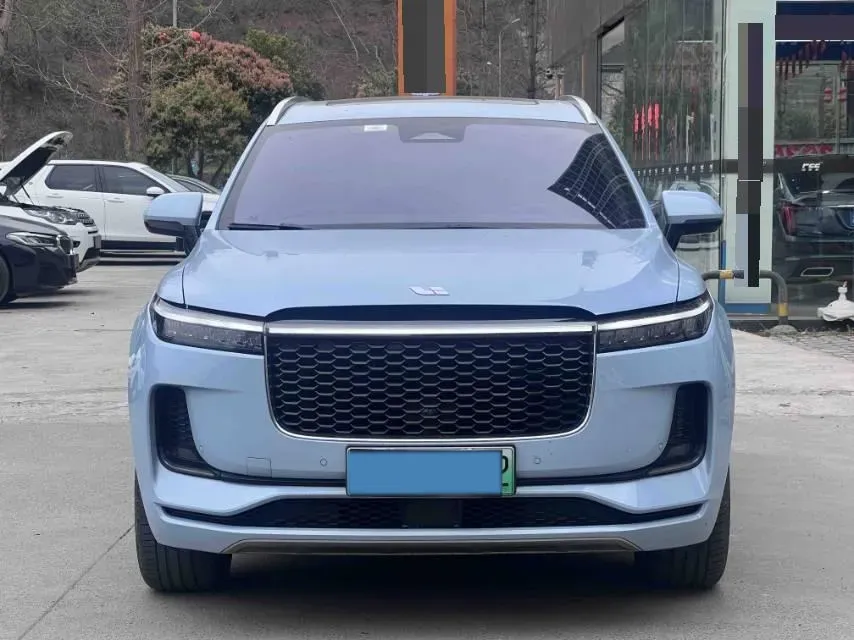 2021 Li ONE Range Extended 131HP REEV 40.5KWH,autocango,china used car exporter,china ev exporter,chinese used car exporter,chinese used ev exporter