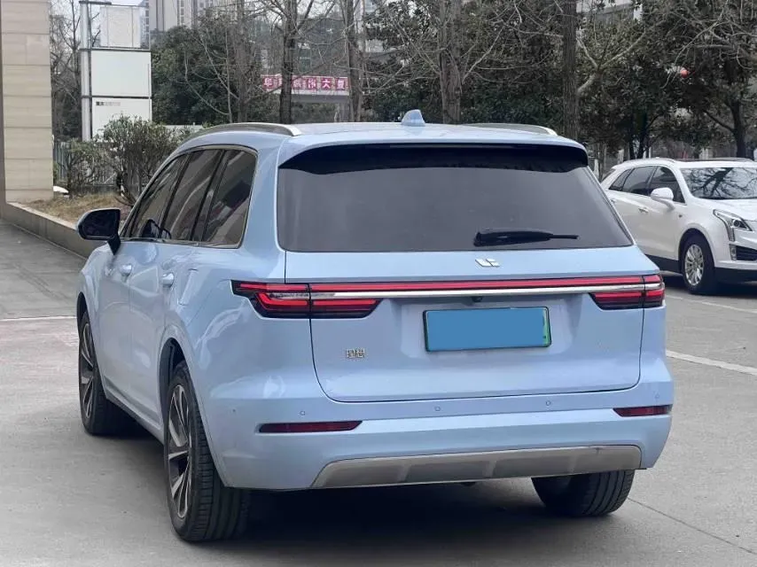 2021 Li ONE Range Extended 131HP REEV 40.5KWH,autocango,china used car exporter,china ev exporter,chinese used car exporter,chinese used ev exporter