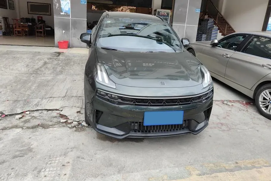 2023 LYNK&CO 03 1.5T 181HP L4 7DCT,autocango,china used car exporter,china ev exporter,chinese used car exporter,chinese used ev exporter