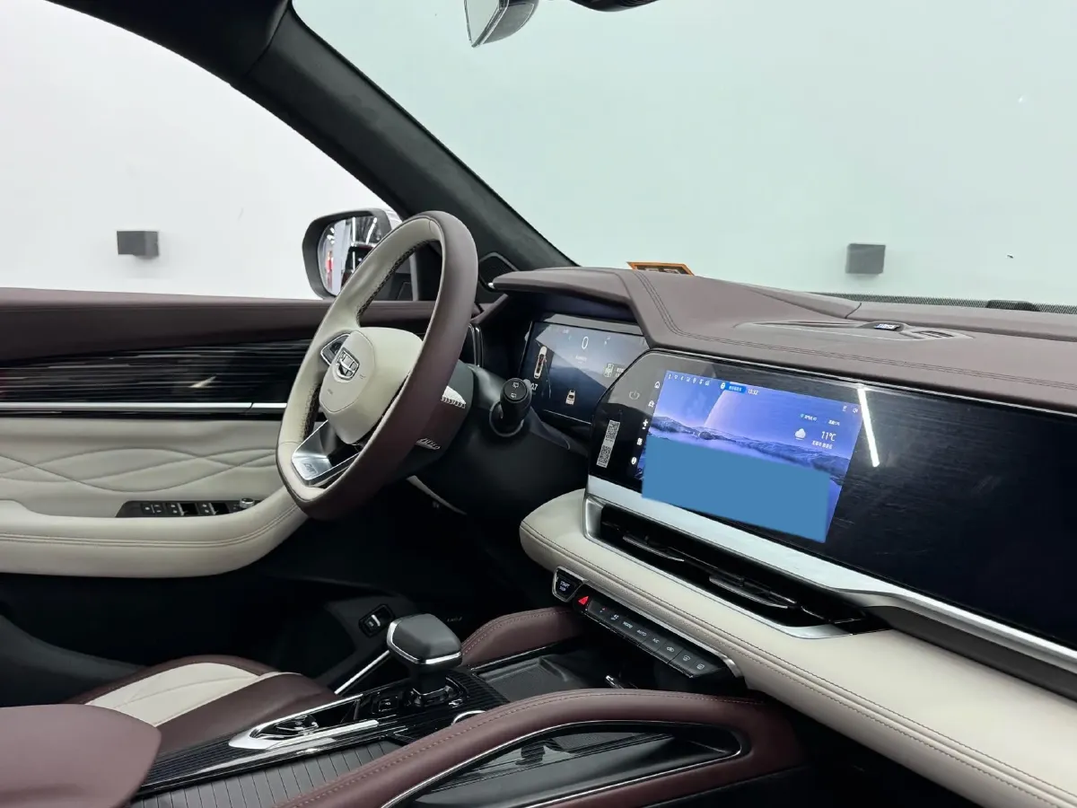 2021 Geely Monjaro 2.0T 218HP L4 7DCT,autocango,china used car exporter,china ev exporter,chinese used car exporter,chinese used ev exporter