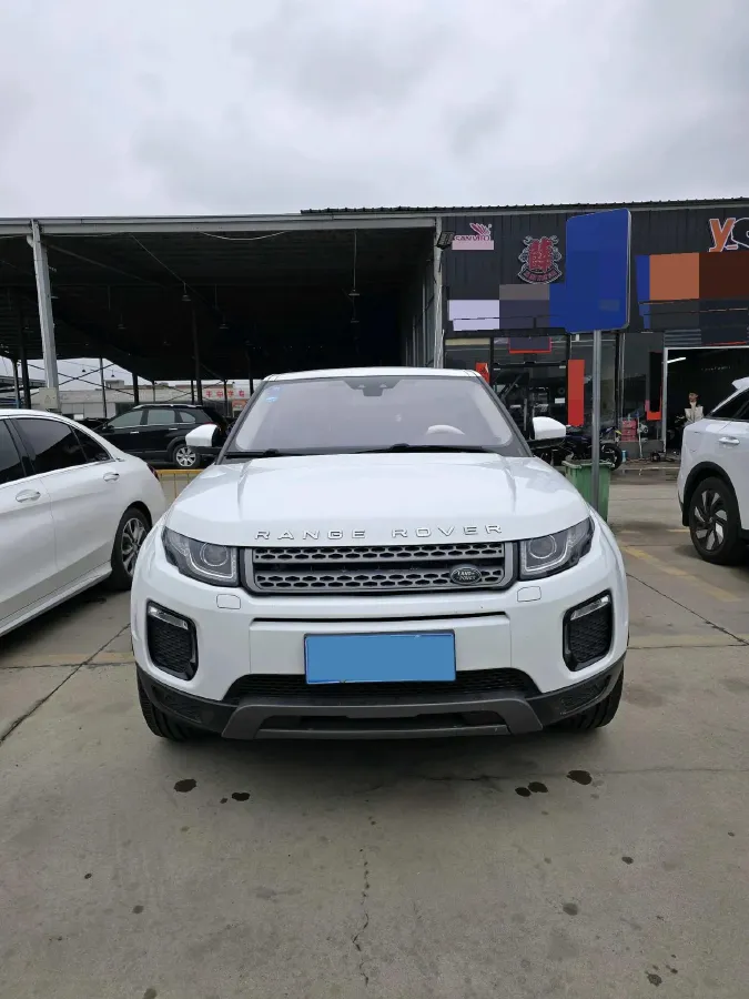 2018 Land Rover Range Rover Evoque 2.0T 241HP L4 9AT,autocango,china used car exporter,china ev exporter,chinese used car exporter,chinese used ev exporter