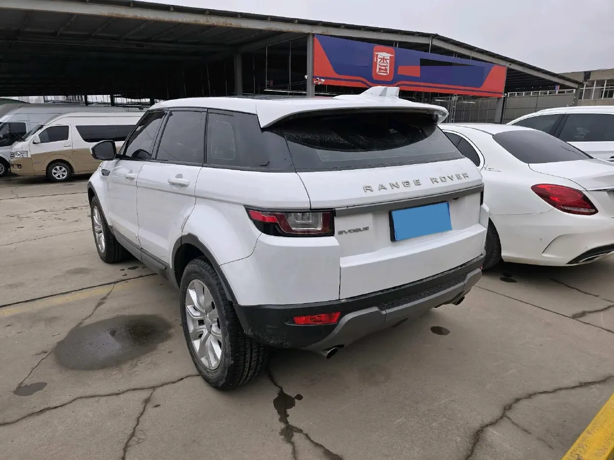 2018 Land Rover Range Rover Evoque 2.0T 241HP L4 9AT,autocango,china used car exporter,china ev exporter,chinese used car exporter,chinese used ev exporter