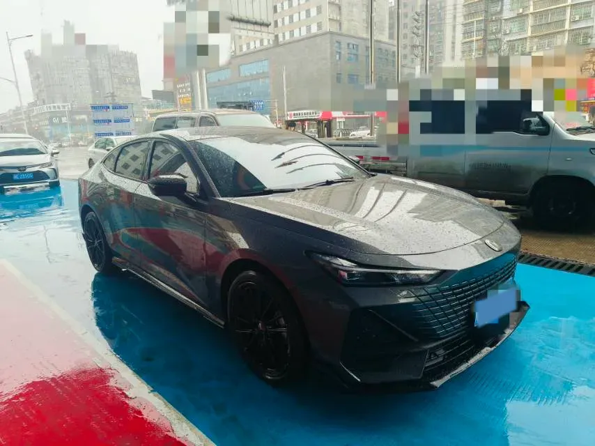 2023 ChangAn UNI-V 1.5T 188HP L4 7DCT,autocango,china used car exporter,china ev exporter,chinese used car exporter,chinese used ev exporter