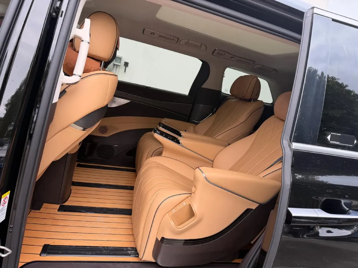 2024 Denza D9 1.5T 139HP L4 E-CVT PHEV 40KWH,autocango,china used car exporter,china ev exporter,chinese used car exporter,chinese used ev exporter