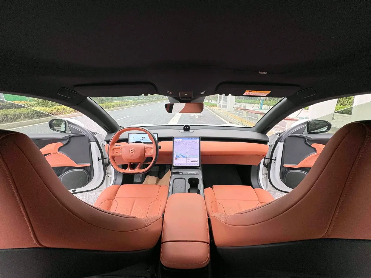 2022 JunTian HeiWuShi Youth 2.0T 203HP L4 6AT,autocango,china used car exporter,china ev exporter,chinese used car exporter,chinese used ev exporter