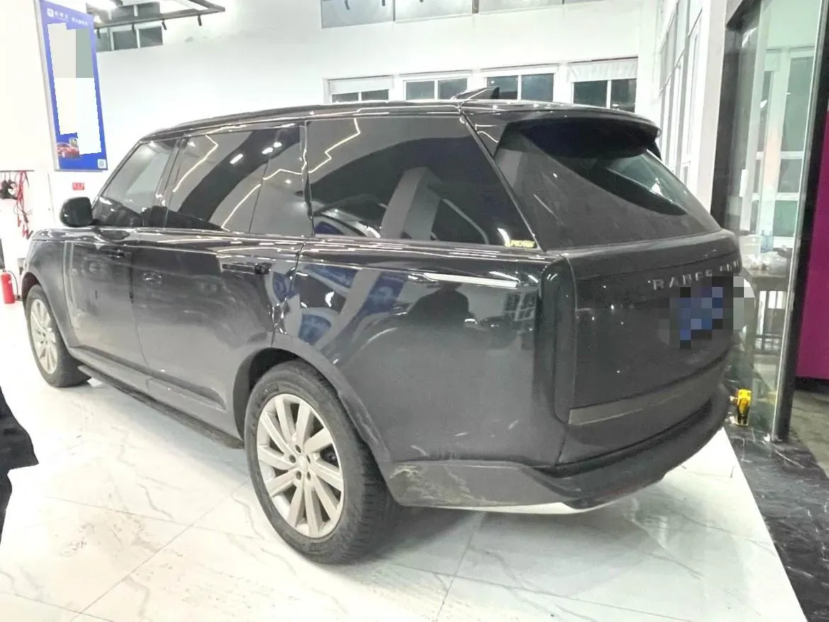 2024 Land Rover Range Rover 3.0T 400HP L6 8AT,autocango,china used car exporter,china ev exporter,chinese used car exporter,chinese used ev exporter