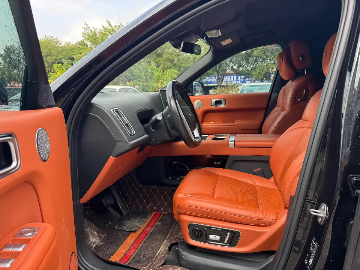 2022 Li L9 Range Extended 154HP REEV 42.6KWH,autocango,china used car exporter,china ev exporter,chinese used car exporter,chinese used ev exporter