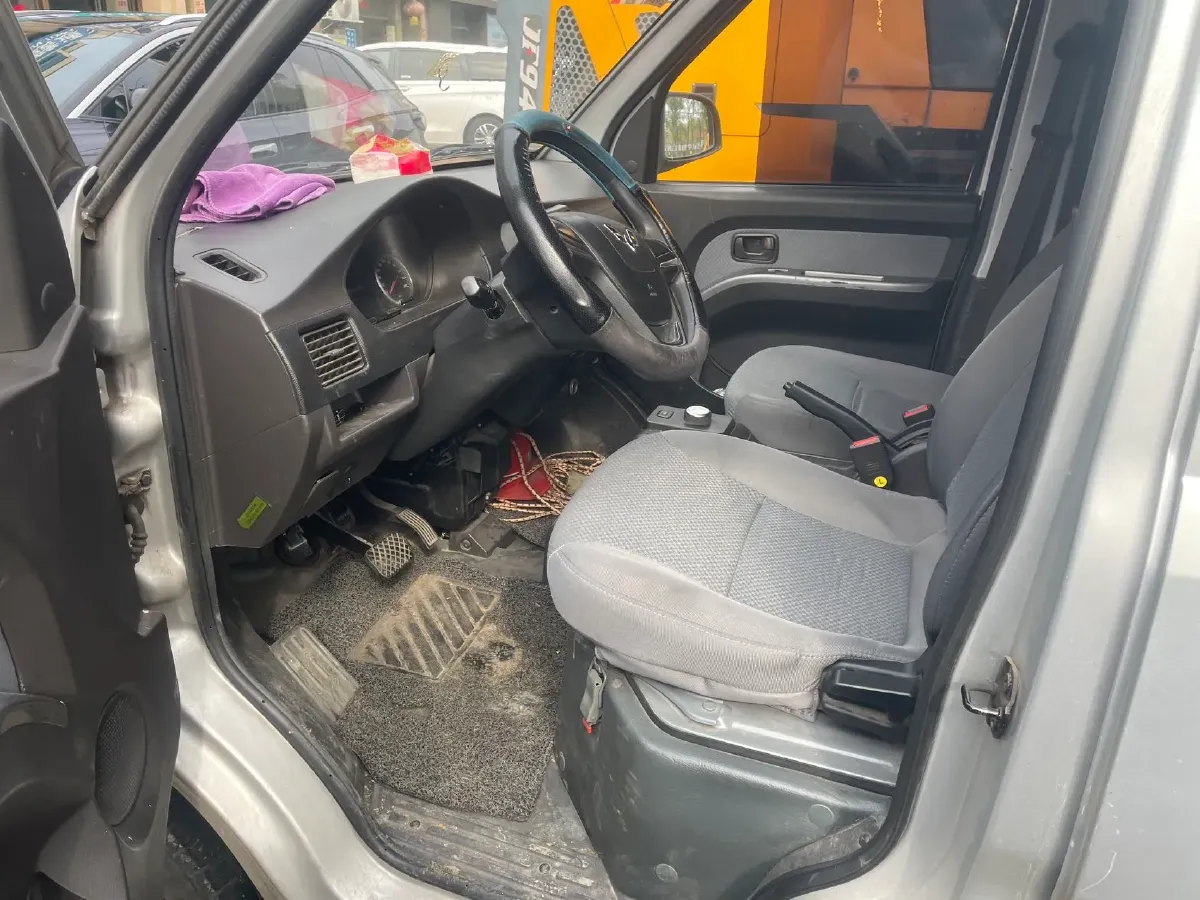 2022 WuLing RongGuang Mini Truck EV BEV 41.5KWH,autocango,china used car exporter,china ev exporter,chinese used car exporter,chinese used ev exporter