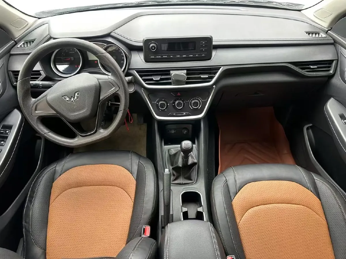 2019 JinBei JinDian 2.2L 116HP L4 5MT,autocango,china used car exporter,china ev exporter,chinese used car exporter,chinese used ev exporter