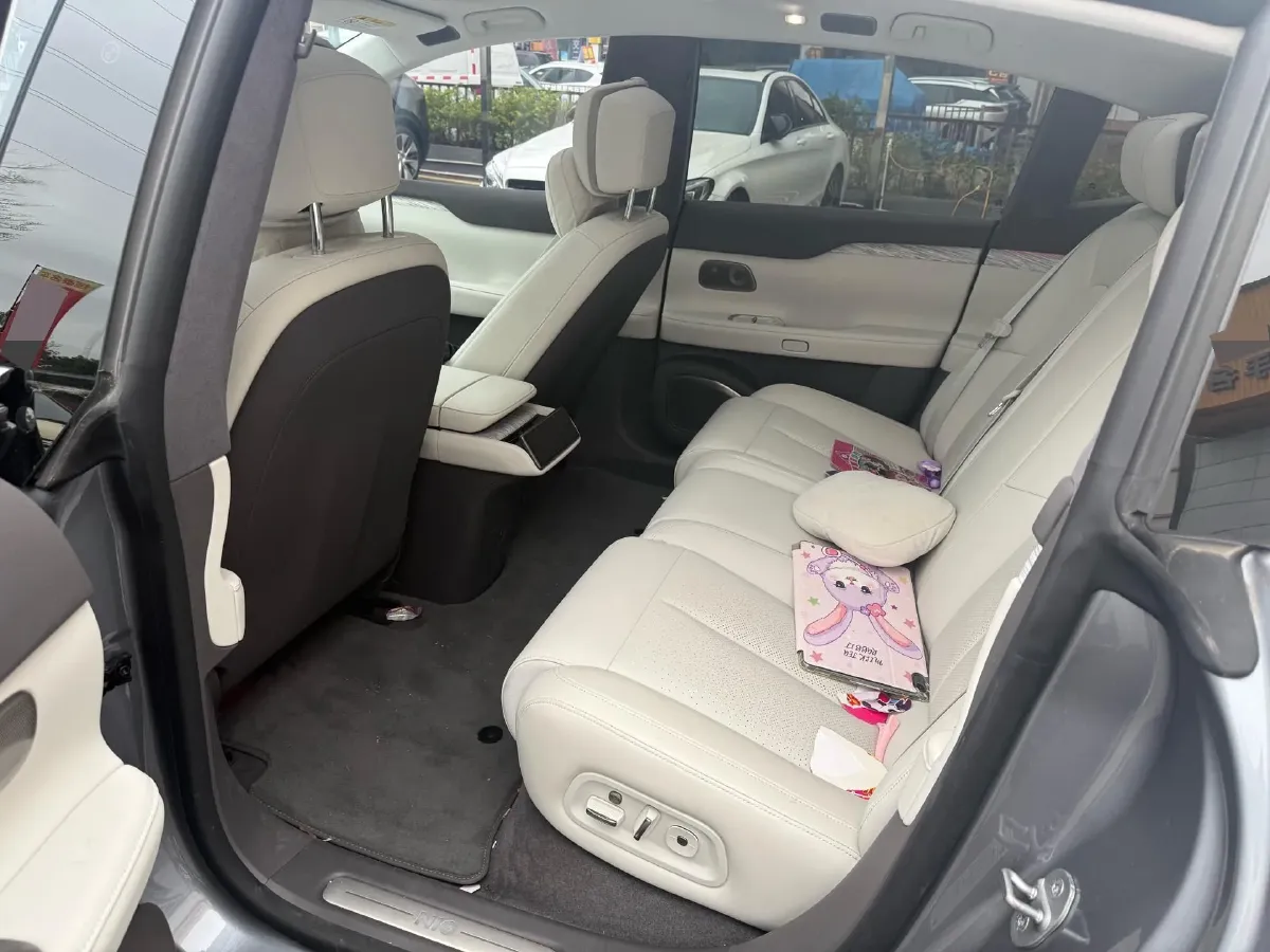 2024 NIO ET7 BEV 75KWH,autocango,china used car exporter,china ev exporter,chinese used car exporter,chinese used ev exporter