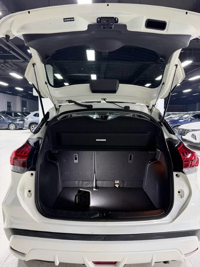 2022 Nissan Kicks 1.5L 122HP L4 CVT,autocango,china used car exporter,china ev exporter,chinese used car exporter,chinese used ev exporter