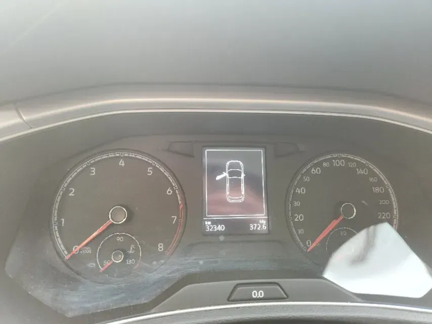 2021 Volkswagen T-Roc 1.4T 150HP L4 7DCT,autocango,china used car exporter,china ev exporter,chinese used car exporter,chinese used ev exporter